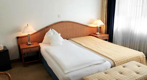 Hotel Altera Pars 3*