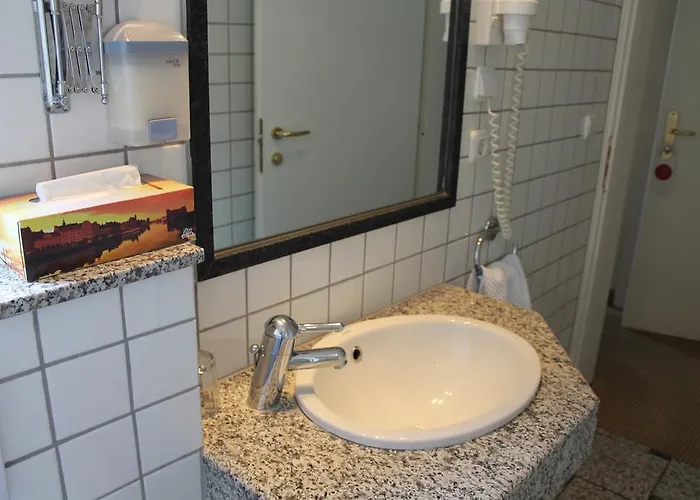 Hotel Altera Pars 3*