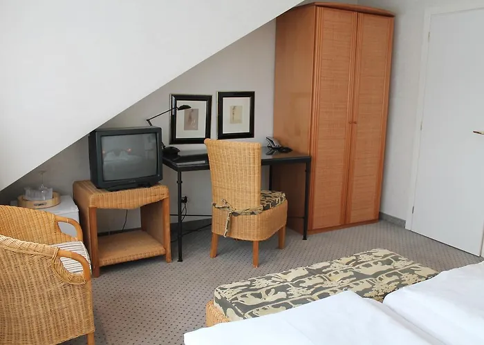 Hotel Altera Pars 3*