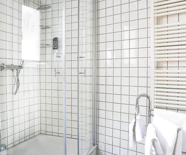 Ξενοδοχείο Altera Pars 3*