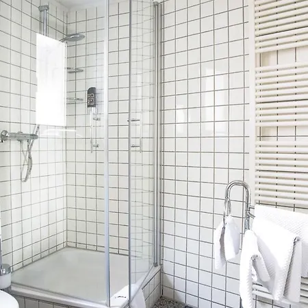 Hotel Altera Pars 3*