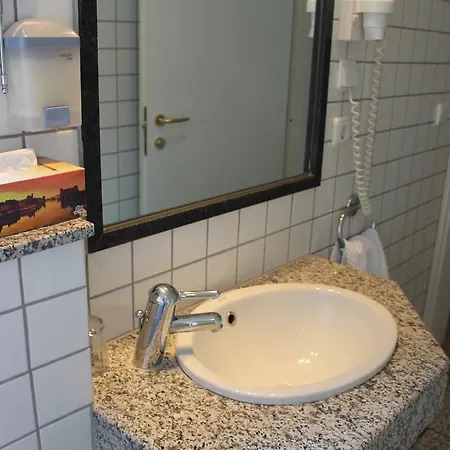 Hotel Altera Pars 3*