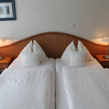 Altera Pars 3* Colonia